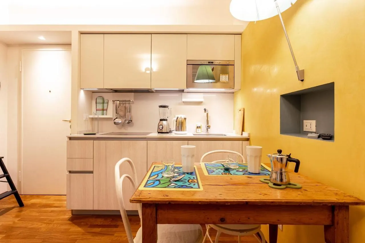 Pontaccio Apartment Milan Italy