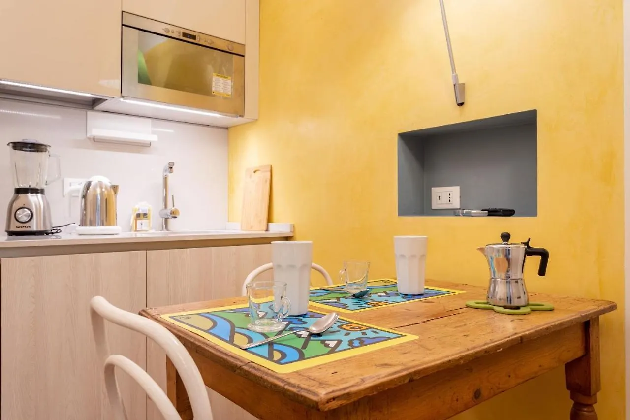 Pontaccio Apartment Milan 0*,  Italy